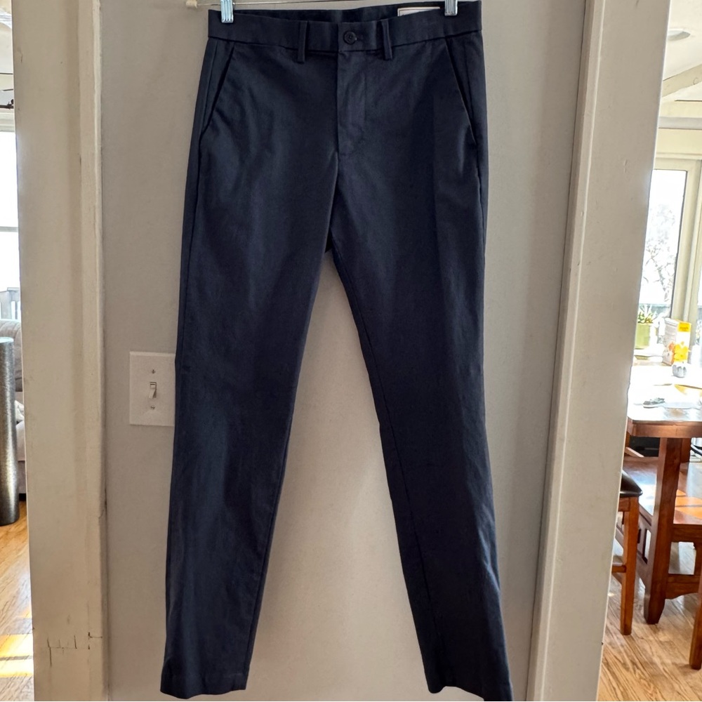 Men’s Gap 31x32 Navy Slim Pants